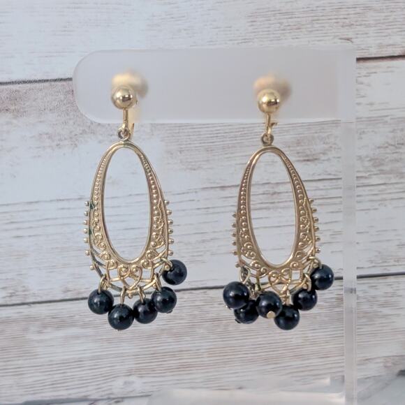 Vintage Clip On Earrings Black & Gold Tone Statement Dangle - Condition Issues - Picture 1 of 5